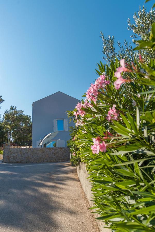 Cikat Bay Residence 말리로시니 외부 사진